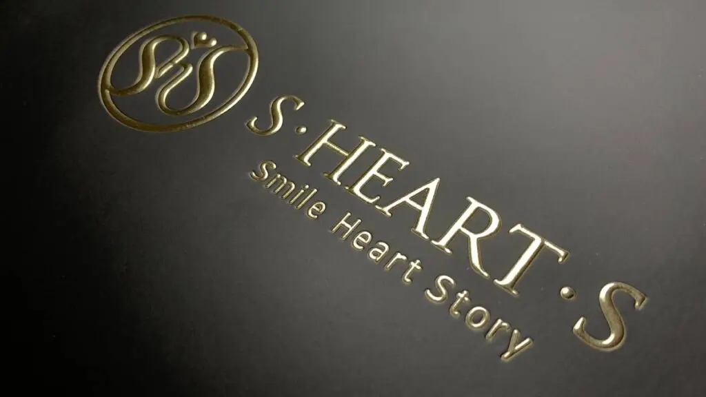 Hot-stamping-and-embossing-printing-effects